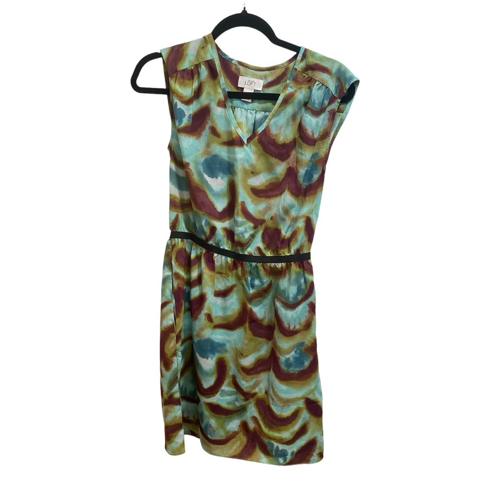 Loft Dress, size 0, Multicolored, with pockets‎